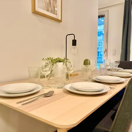 Stylish Modern With Patio Near Vienna Apartment Wiener Neudorf